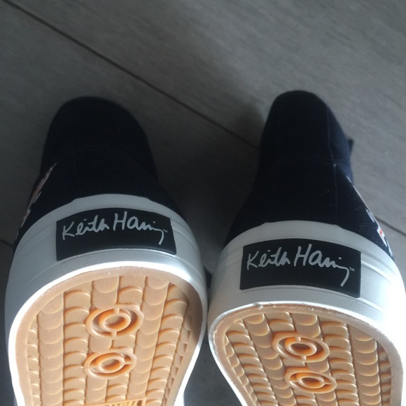 BRAND NEW KEITH HARING SNEAKERS SZ 7.5 men’s navy - Picture 7 of 7